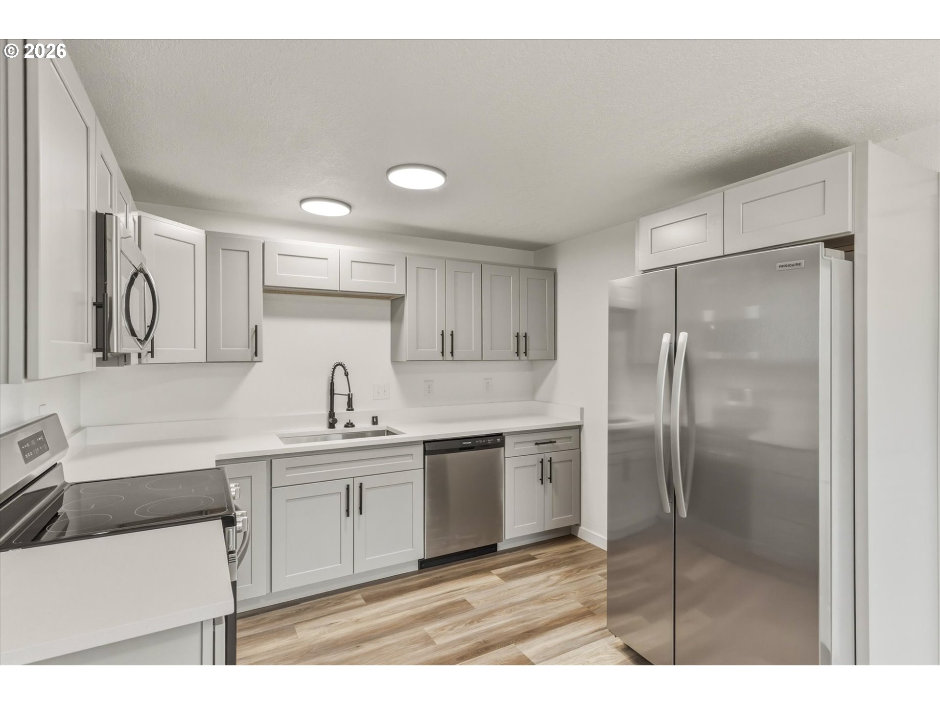 360 24th Avenue Longview, WA 98632 - Photo 24 of 36 Kitchen