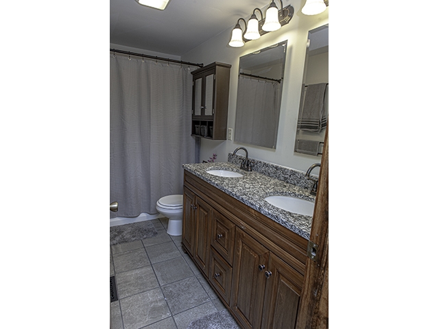 6220 Hathaway Road Fort Wayne, IN 46818 - Photo 20 of 35