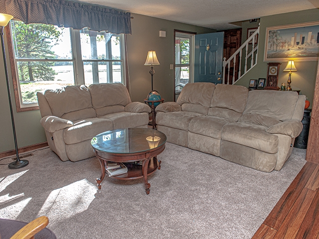 6220 Hathaway Road Fort Wayne, IN 46818 - Photo 9 of 35