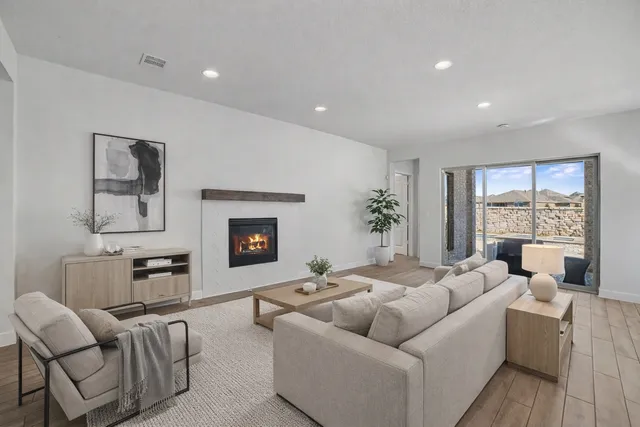 $625,000 | 186 Prickly Poppy Loop, Kyle, TX 78640