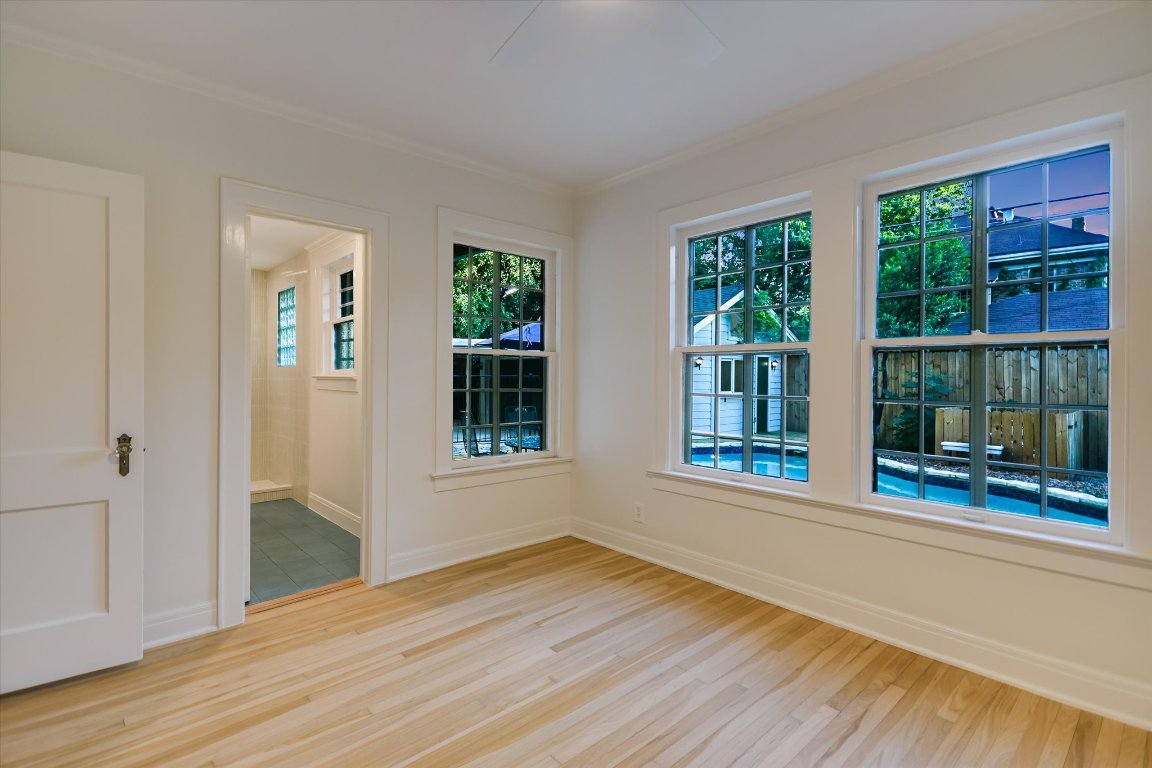 113 West 32nd Street Austin, TX 78705 - Photo 13 of 21