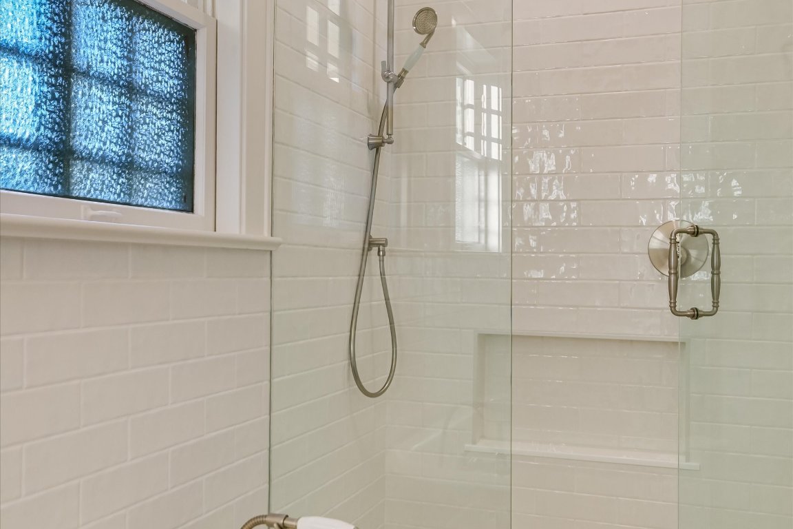 113 West 32nd Street Austin, TX 78705 - Photo 17 of 21