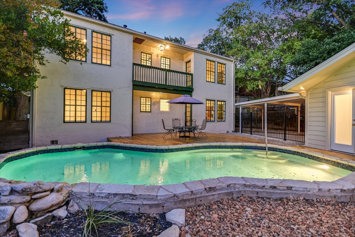 113 West 32nd Street Austin, TX 78705 - Photo 19 of 21