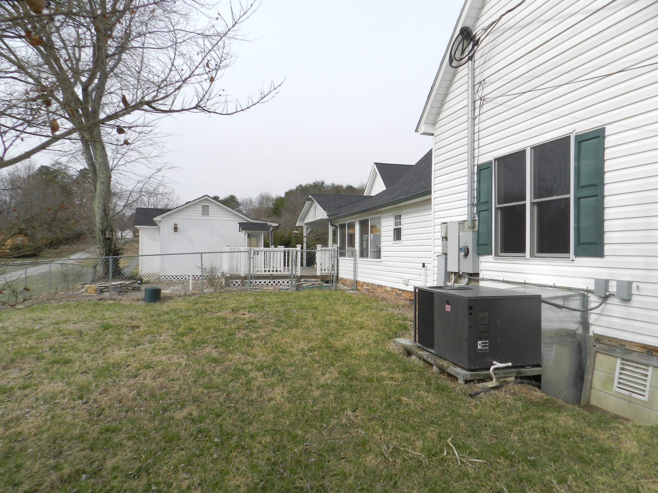 2725 Harris Road Knoxville, TN 37924 - Photo 11 of 40 011