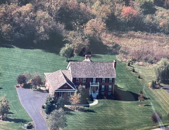 $1,100,000 | 5644 Oakwood Circle, Long Grove, IL 60047