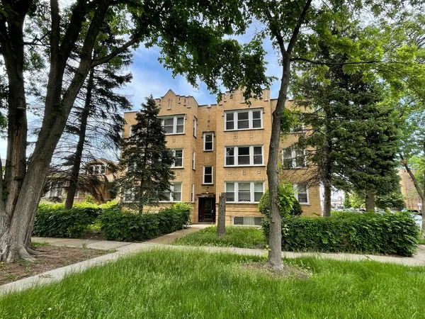 $1,800 | 4400 West Parker Avenue, Unit G, Chicago, IL 60639