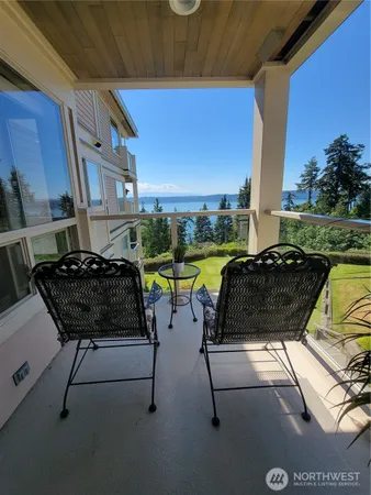 $648,950 | 8260 53rd Avenue West, Unit 302, Mukilteo, WA 98275