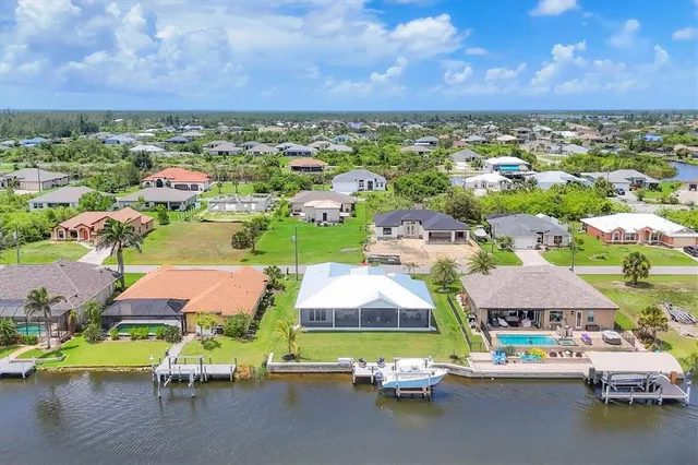 $675,000 | 15610 Staunton Circle, Port Charlotte, FL 33981