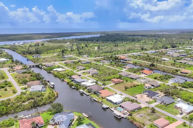 $675,000 | 15610 Staunton Circle, Port Charlotte, FL 33981