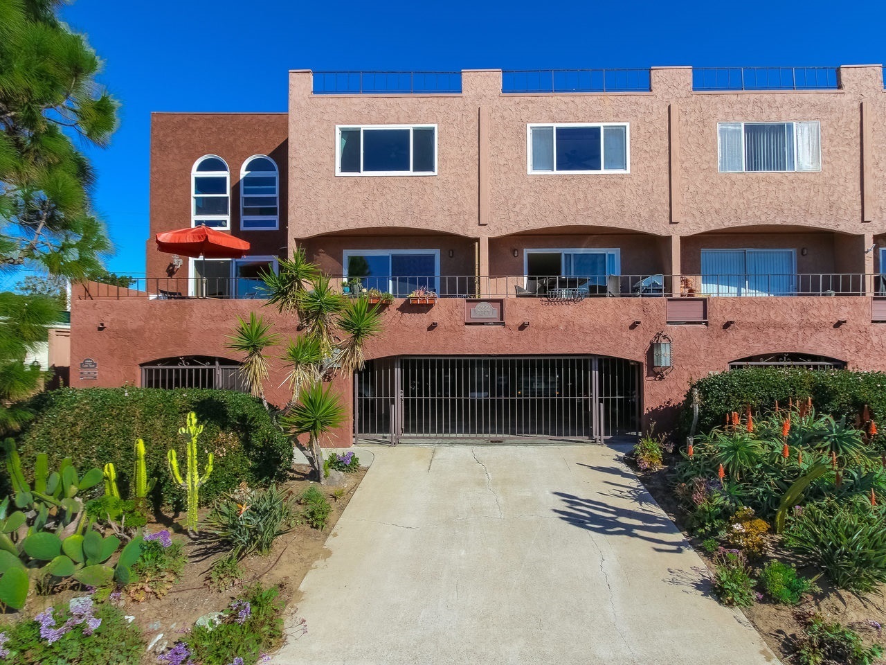 2222 Carmel Valley Road, Unit 12 Del Mar, CA 92014 - Photo 3 of 6 Gallery Image 3