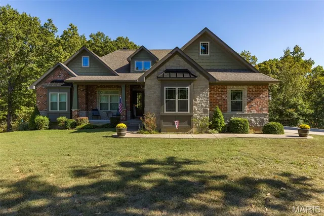 $735,900 | 412 Big River Circle, Bonne Terre, MO 63628