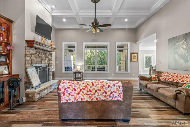 $735,900 | 412 Big River Circle, Bonne Terre, MO 63628