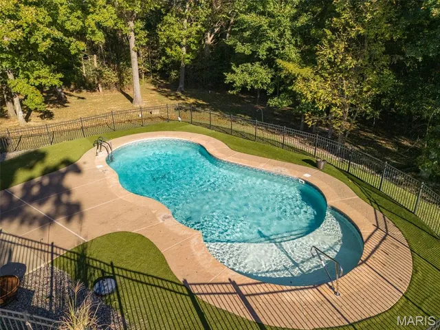 $735,900 | 412 Big River Circle, Bonne Terre, MO 63628