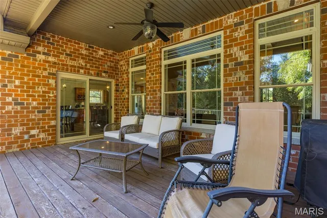 $735,900 | 412 Big River Circle, Bonne Terre, MO 63628