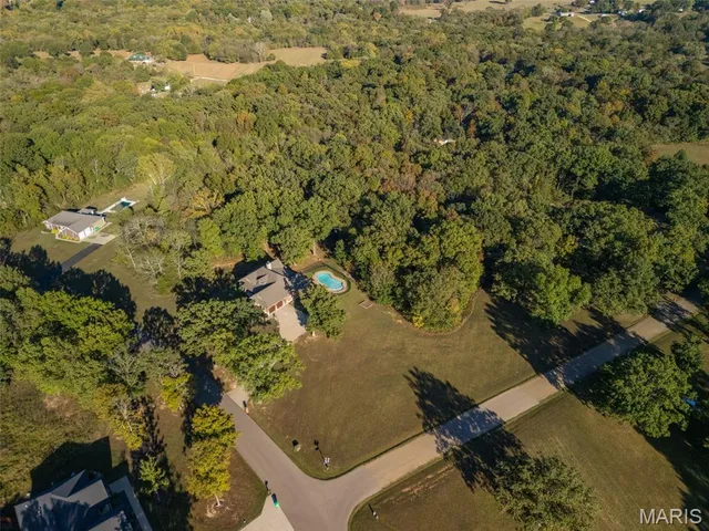 $735,900 | 412 Big River Circle, Bonne Terre, MO 63628