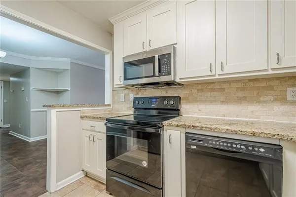 $188,000 | 1106 Natchez Trace, Atlanta, GA 30350