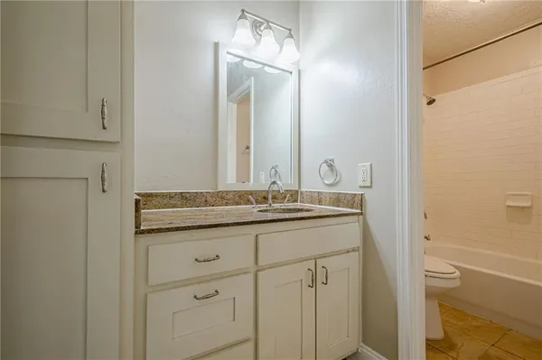 $188,000 | 1106 Natchez Trace, Atlanta, GA 30350