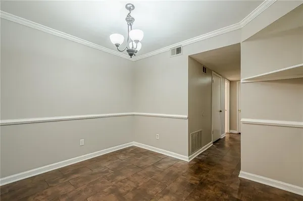 $188,000 | 1106 Natchez Trace, Atlanta, GA 30350