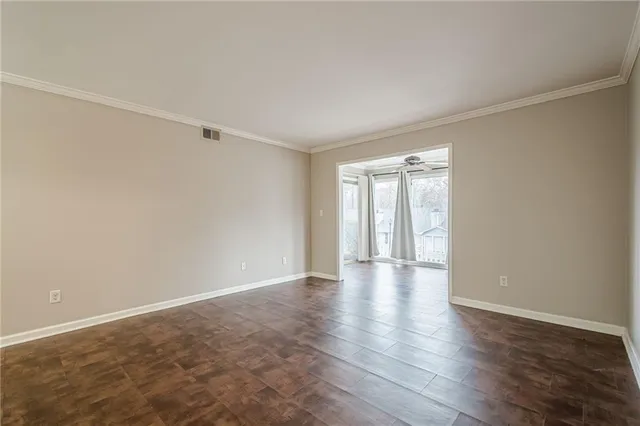 $189,800 | 1106 Natchez Trace, Atlanta, GA 30350