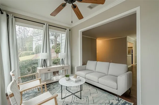 $189,800 | 1106 Natchez Trace, Atlanta, GA 30350