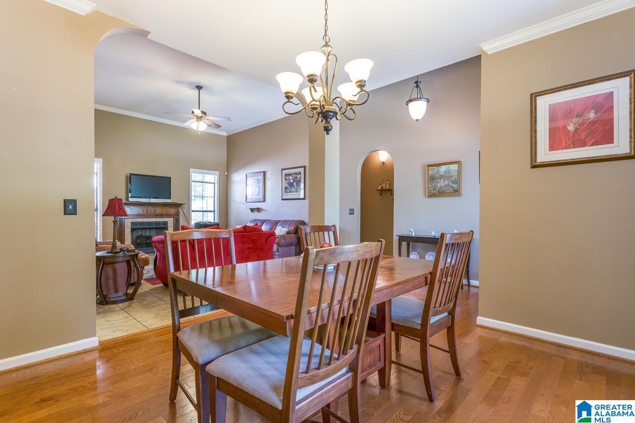 147 Chinaberry Lane Alabaster, AL 35114 - Photo 10 of 38