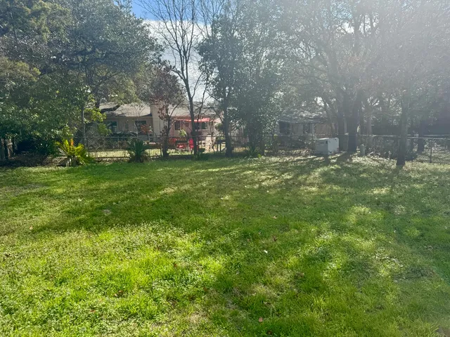 $2,095 | 7315 Lunar Drive, Austin, TX 78745