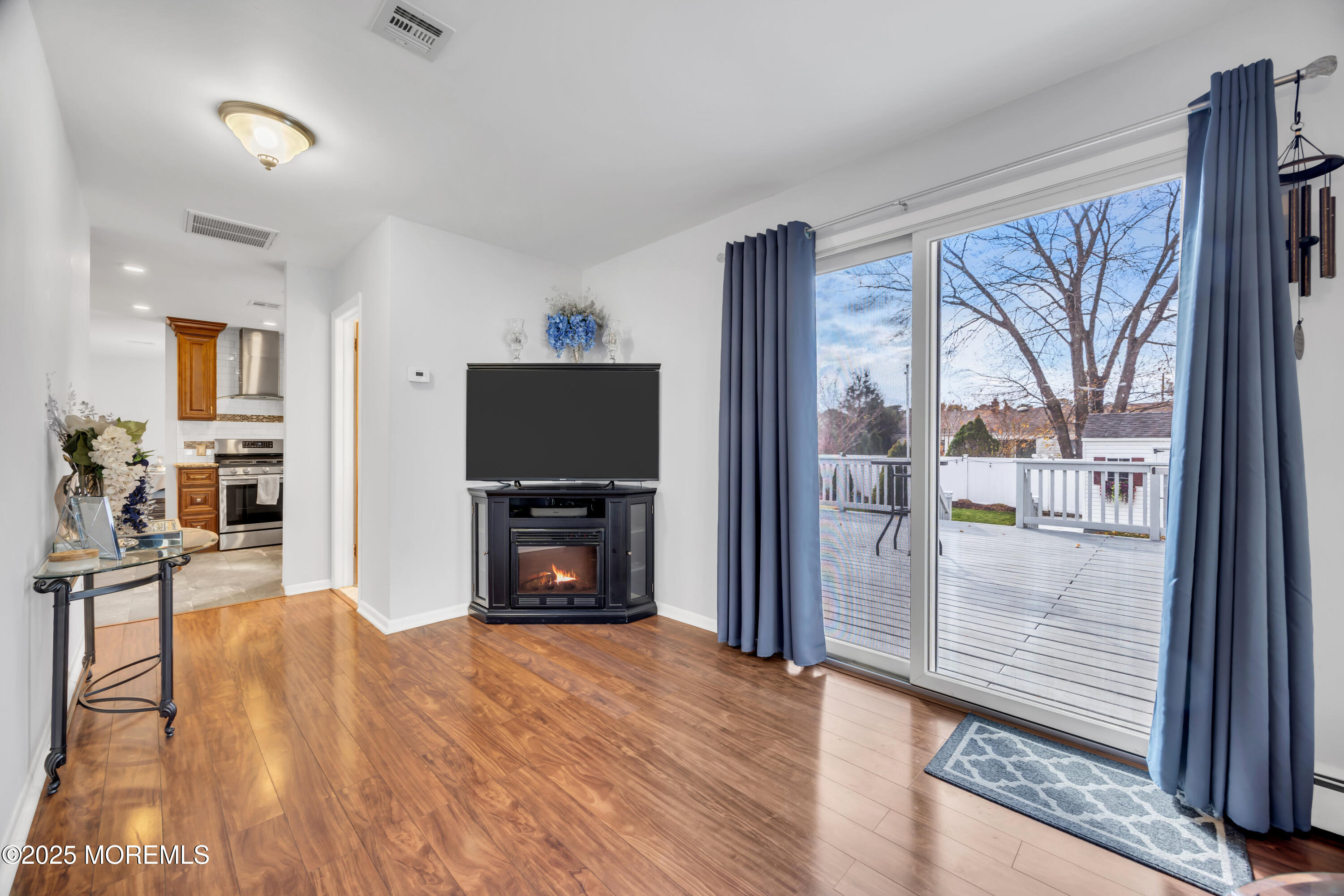 308 Green Tree Road Brick, NJ 08724 - Photo 22 of 58 a view of a living room