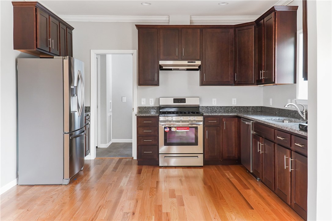 68 Dade Road Cumberland, RI 02864 - Photo 12 of 30