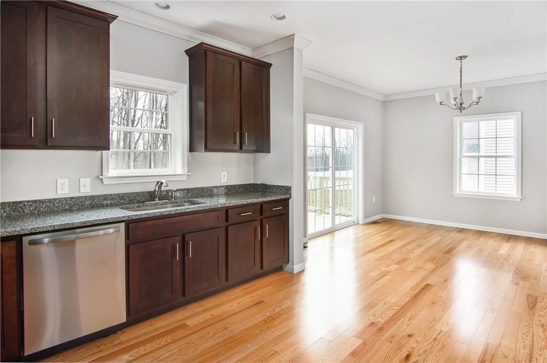 68 Dade Road Cumberland, RI 02864 - Photo 13 of 30