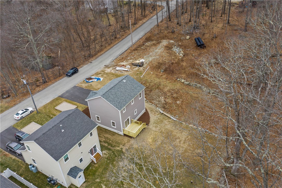 68 Dade Road Cumberland, RI 02864 - Photo 4 of 30