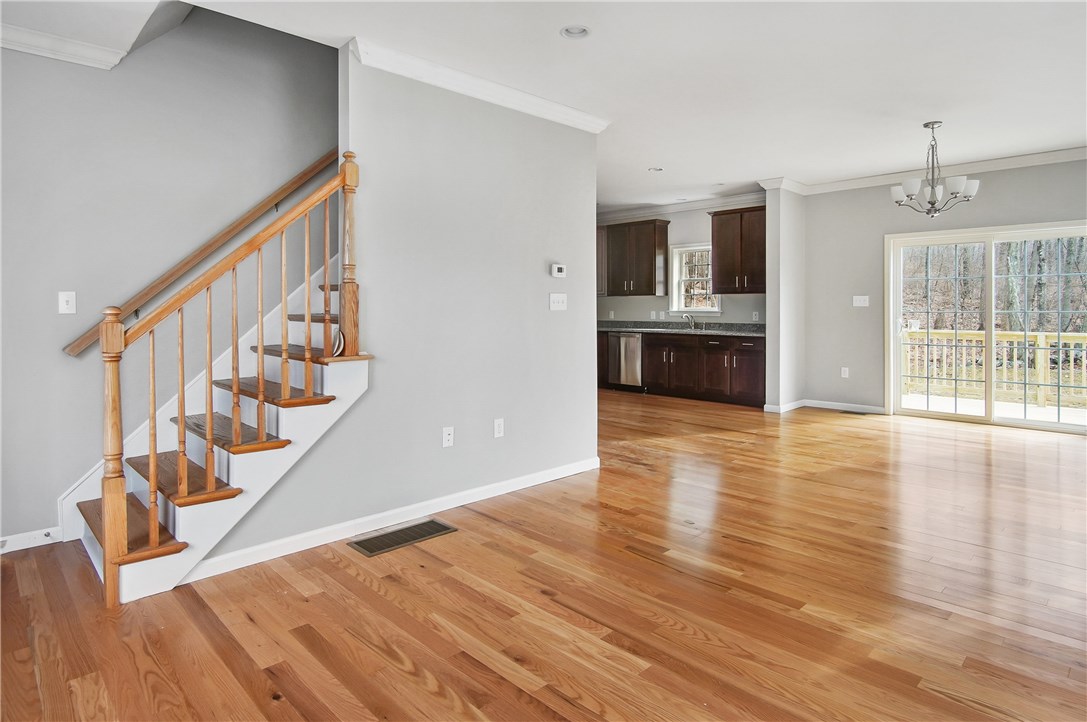 68 Dade Road Cumberland, RI 02864 - Photo 9 of 30