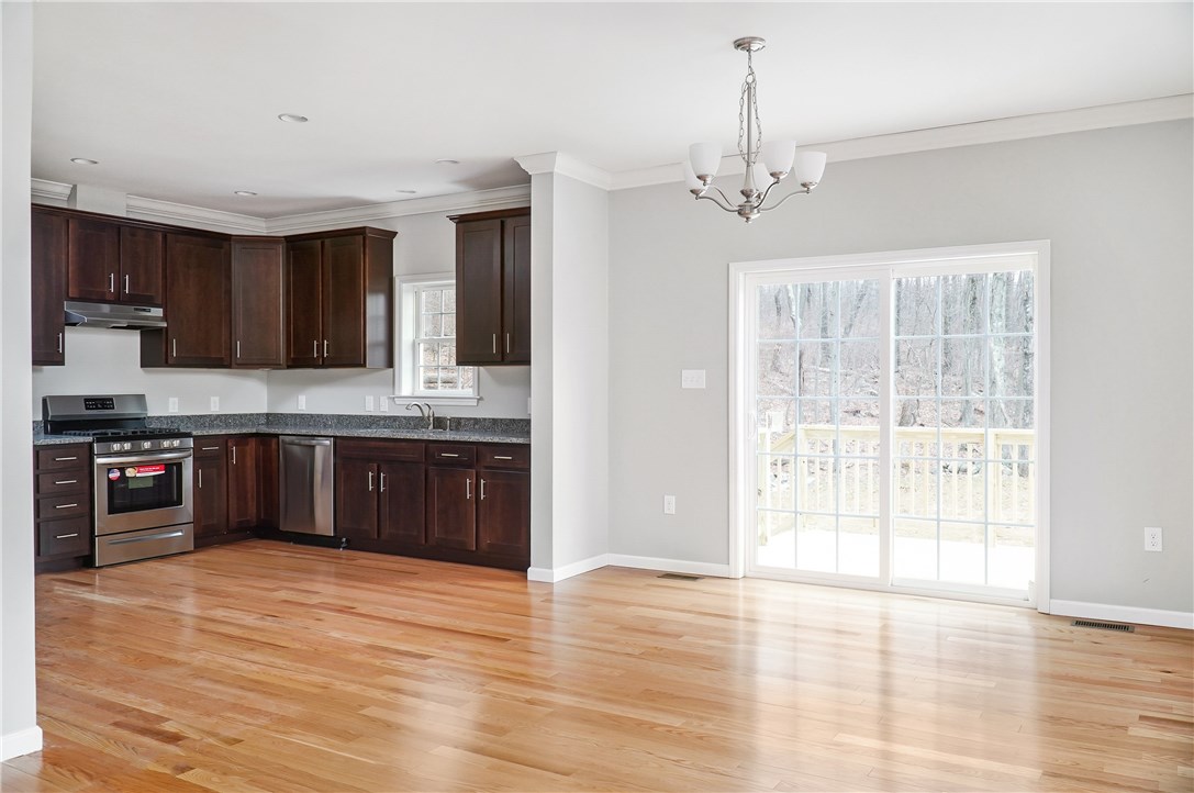 68 Dade Road Cumberland, RI 02864 - Photo 10 of 30