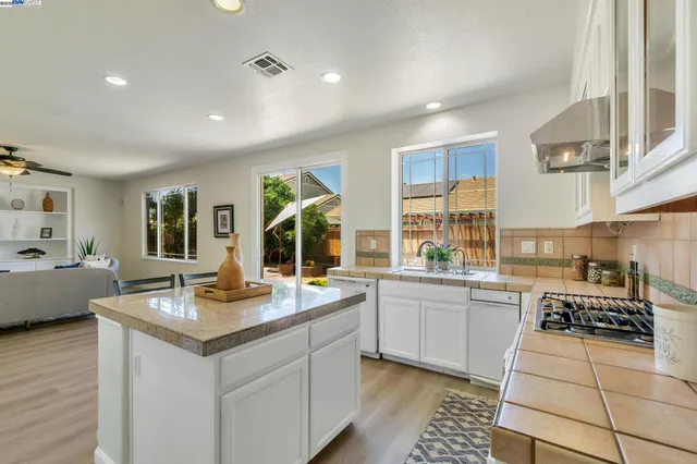 $815,000 | 1065 Somersby Way, Brentwood, CA 94513