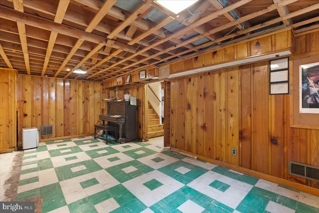 $1,150,000 | 8904 Grant Street, Bethesda, MD 20817