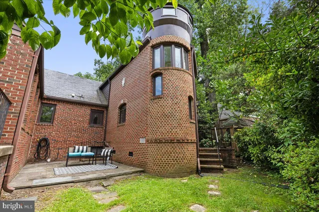 $1,150,000 | 8904 Grant Street, Bethesda, MD 20817