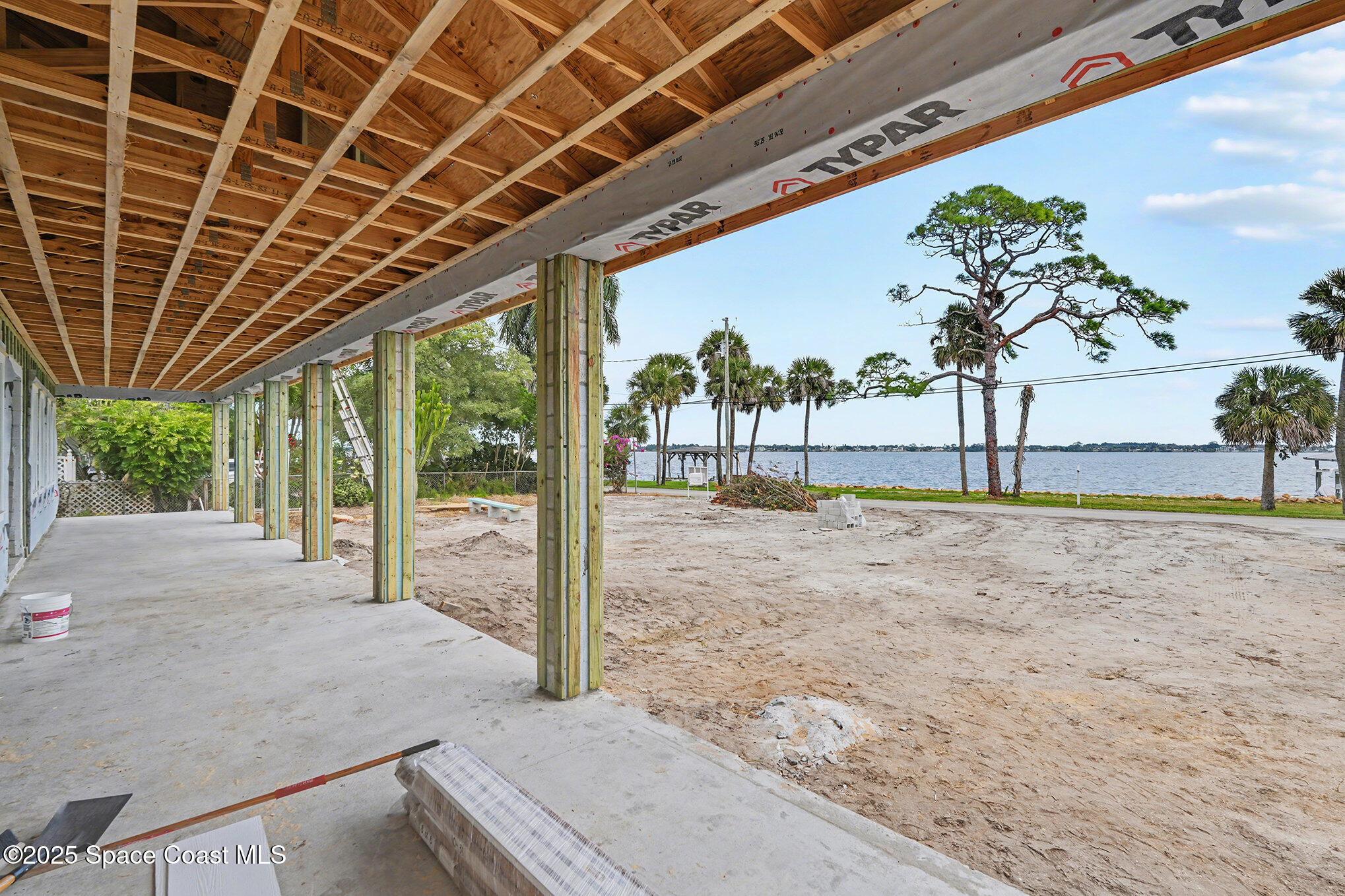 1863 Rockledge Drive Rockledge, FL 32955 - Photo 18 of 43 a view of a backyard