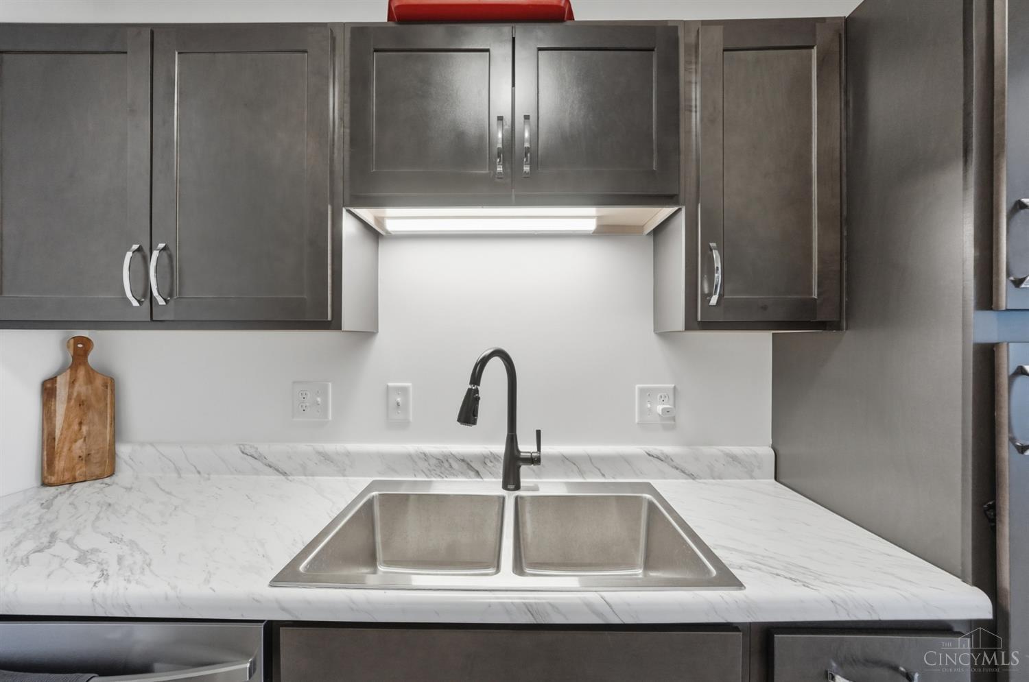 7274 East Galbraith Road, Unit C Cincinnati, OH 45243 - Photo 19 of 45