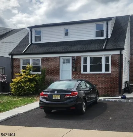 $2,500 | 91 Charles Street, Unit 1, Belleville, NJ 07109