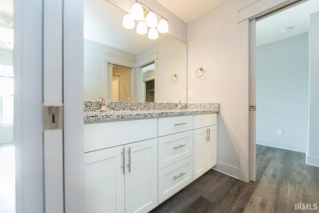 $2,100 | 1222 West Rangeview Circle, Bloomington, IN 47403