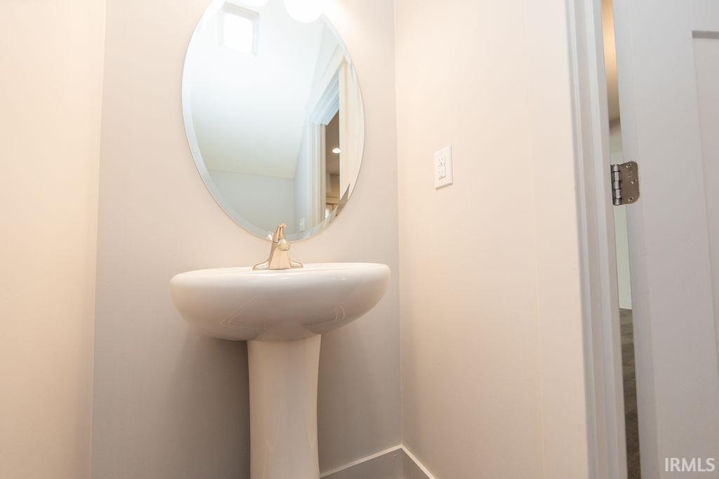 1222 West Rangeview Circle Bloomington, IN 47403 - Photo 27 of 28