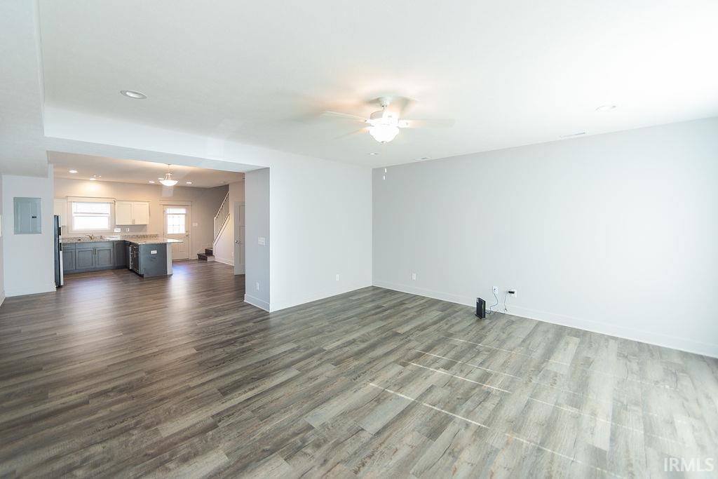 1222 West Rangeview Circle Bloomington, IN 47403 - Photo 4 of 28