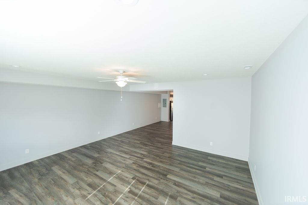 1222 West Rangeview Circle Bloomington, IN 47403 - Photo 5 of 28