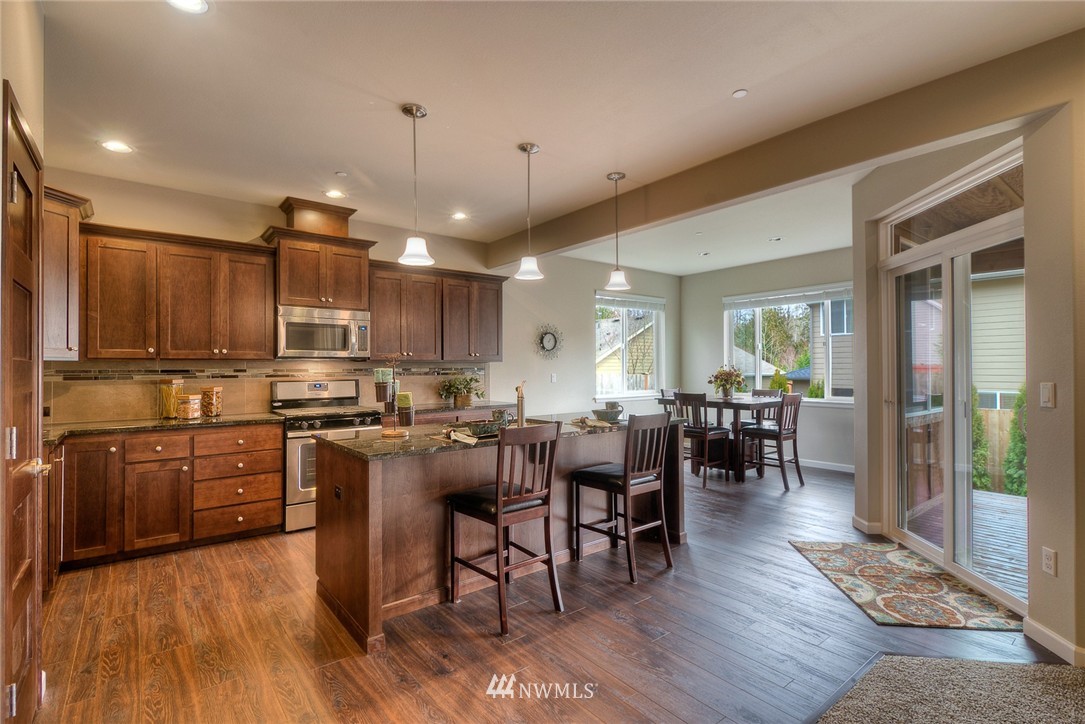 4739 Rosa Court Lacey, WA 98503 - Photo 5 of 24