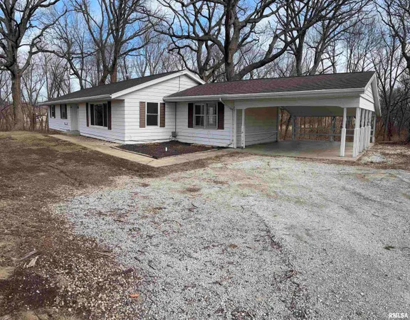 $232,000 | 1913 South Main Street, Eureka, IL 61530