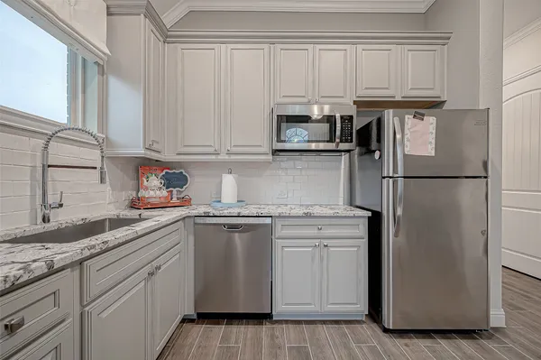 $1,200 | 29514 Highland Manor Court, Brookshire, TX 77423