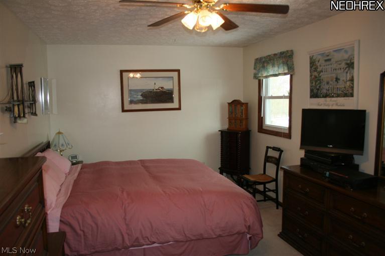 35730 Neff Road Grafton, OH 44044 - Photo 16 of 23 Gallery Image 16