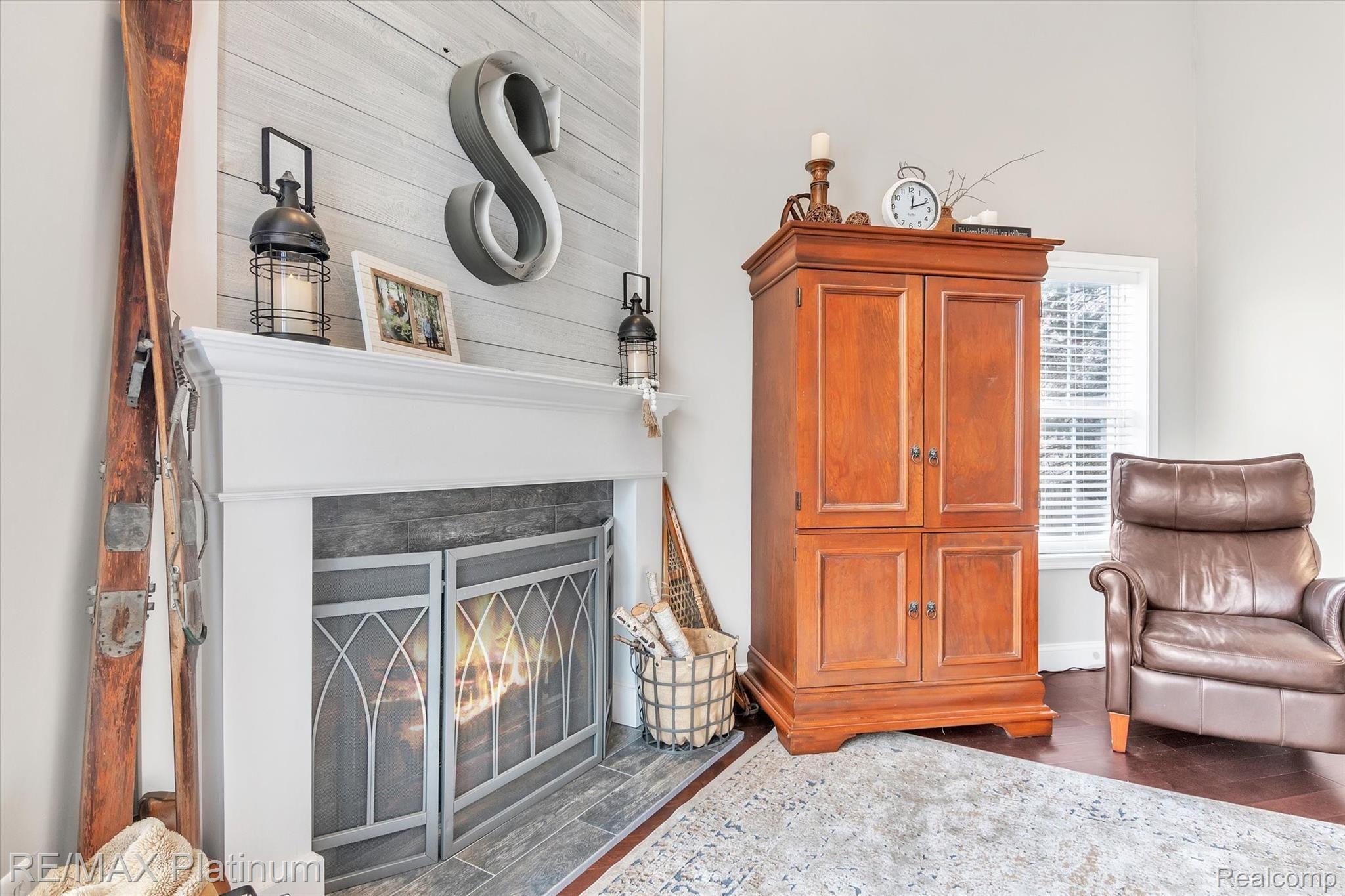 2705 Ravineside South Howell, MI 48843 - Photo 24 of 60 24-2705-Ravineside-Windowstill-Real-Estate-Photography-24.jpg