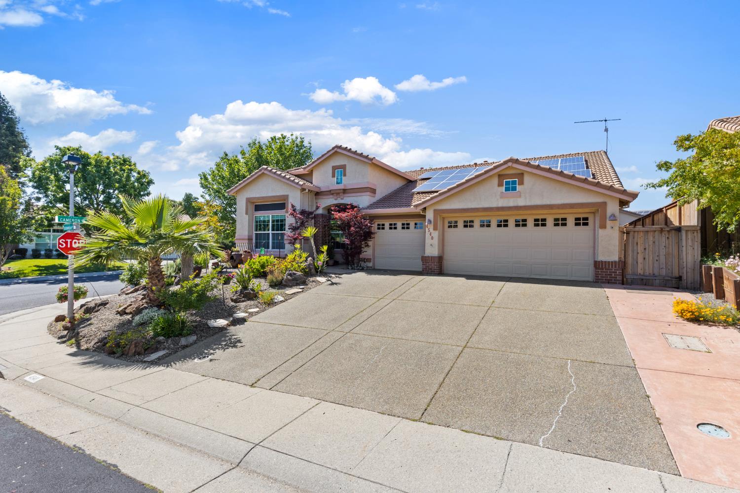 4540 Shenandoah Road Rocklin, CA 95765 - Photo 2 of 42