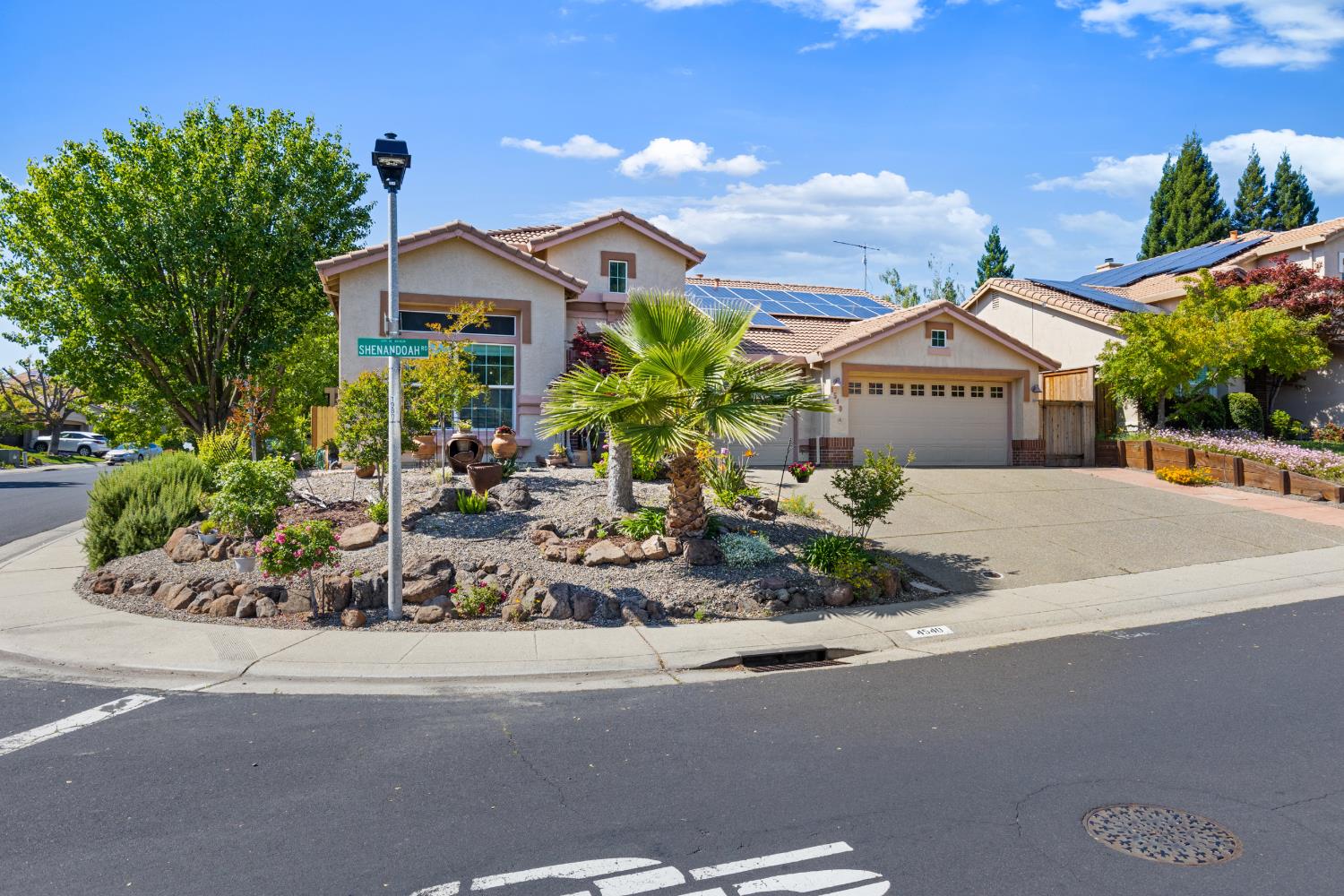 4540 Shenandoah Road Rocklin, CA 95765 - Photo 3 of 42