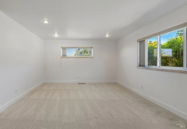 $1,895,000 | 46701 Iversen Drive, Gualala, CA 95445